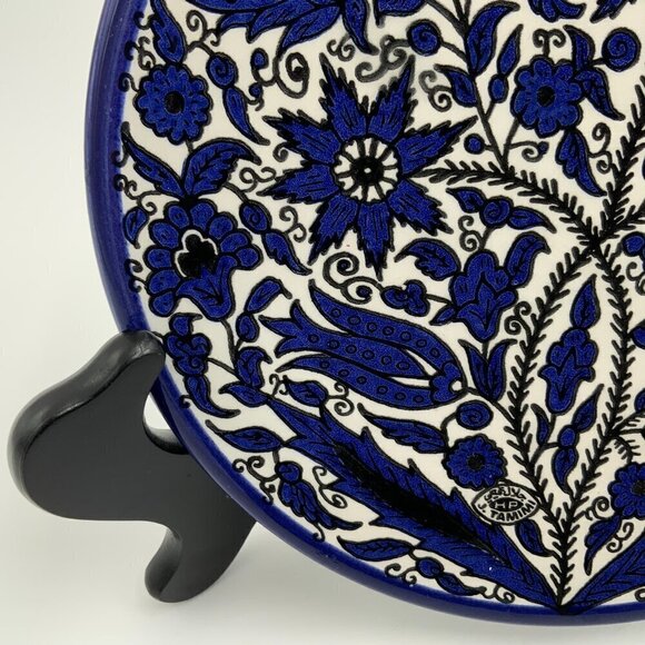 Handmade J. Tamimi Jerusalem Blue and White Floral Plate Wall Hanging 6 1/2" - Picture 3 of 6